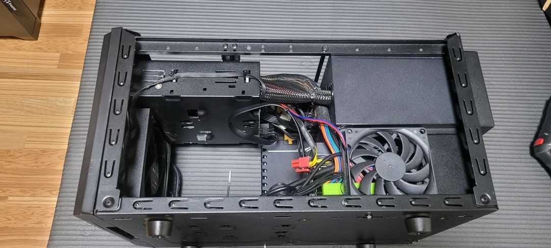 itx 데스크탑 i7 3770k, gtx1660super, 정품 윈도우10 이미지