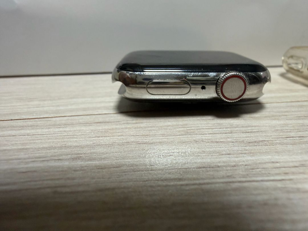 애플워치 6 44mm 스테인리스 실버 이미지