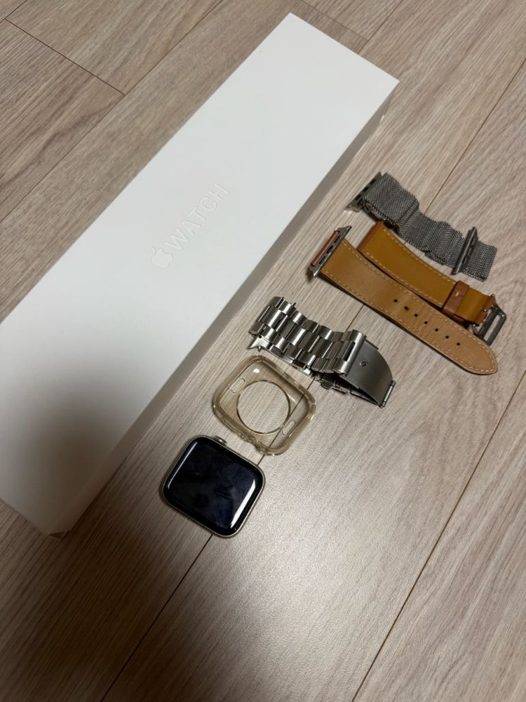 애플워치 6 44mm 스테인리스 실버 이미지