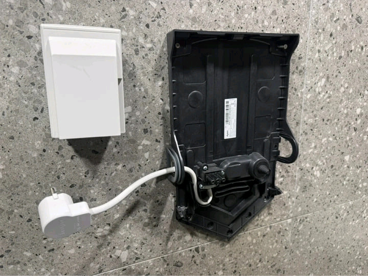 다이슨 에어블레이드 V 핸드드라이어 이미지