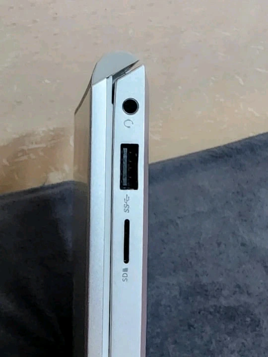 DELL 11세대 14인치 노트북 C포트충전 이미지