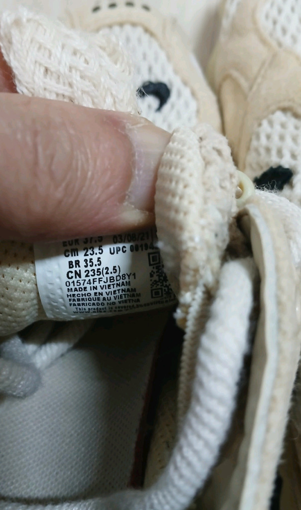 여성신발 나이키 에어 스투시 운동화 이미지