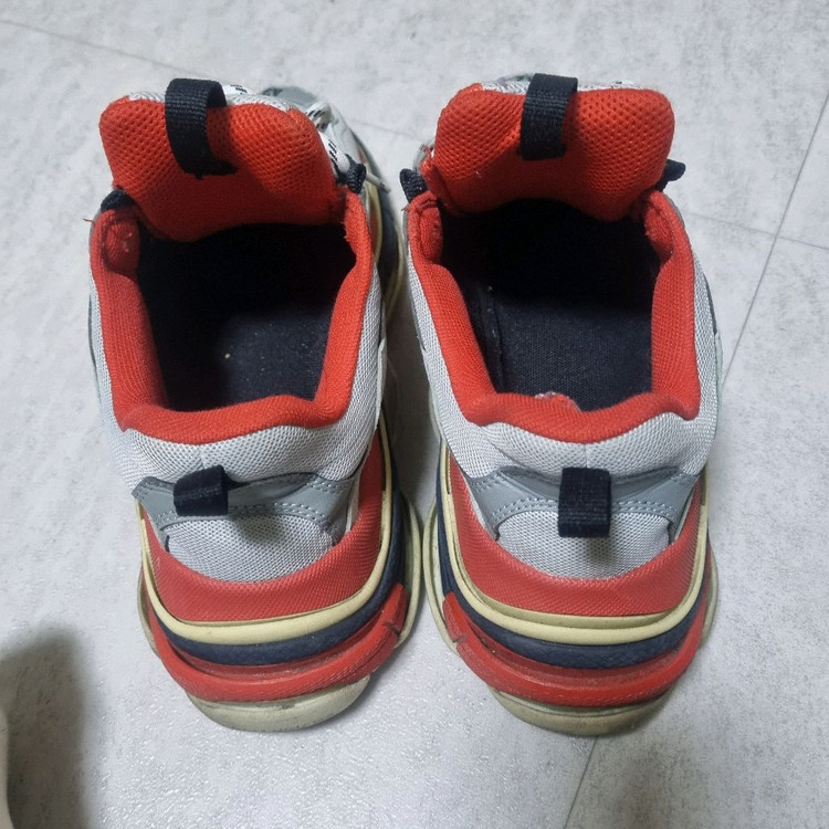 Balenciaga 트리플 S (Triple S) 스니커즈 팝니다 270 사이즈 이미지