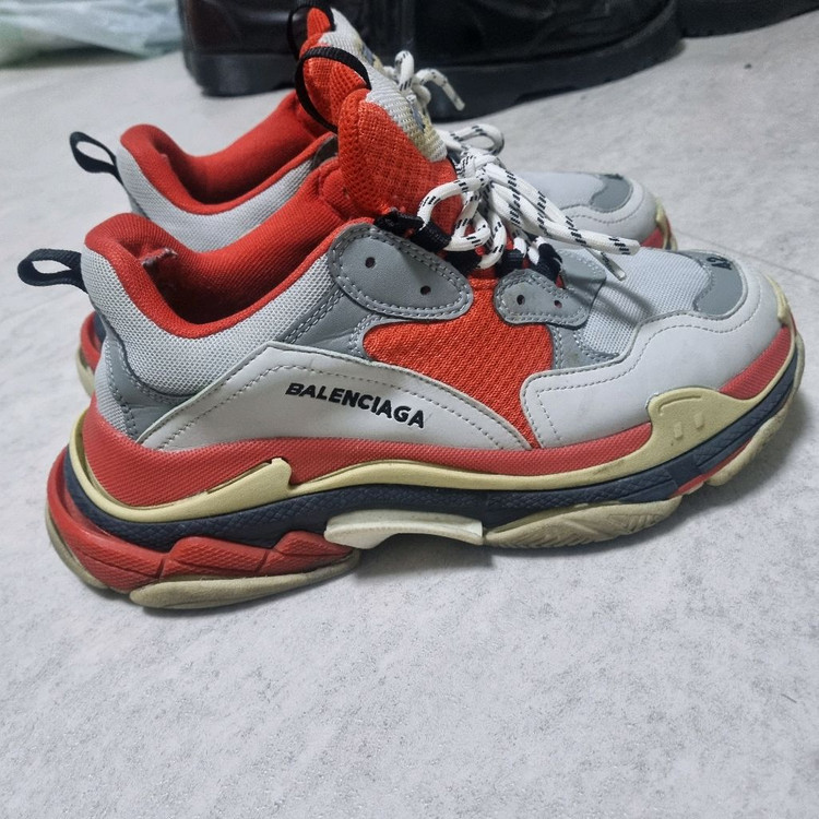 Balenciaga 트리플 S (Triple S) 스니커즈 팝니다 270 사이즈 이미지