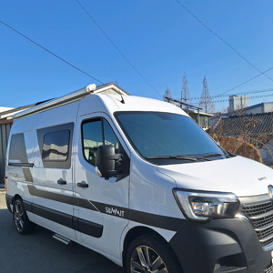 르노 마스터캠핑카 이미지