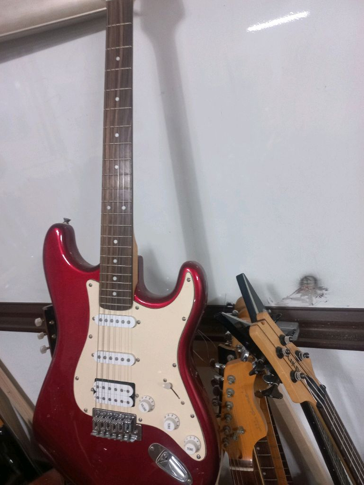 제논 일렉기타 이미지