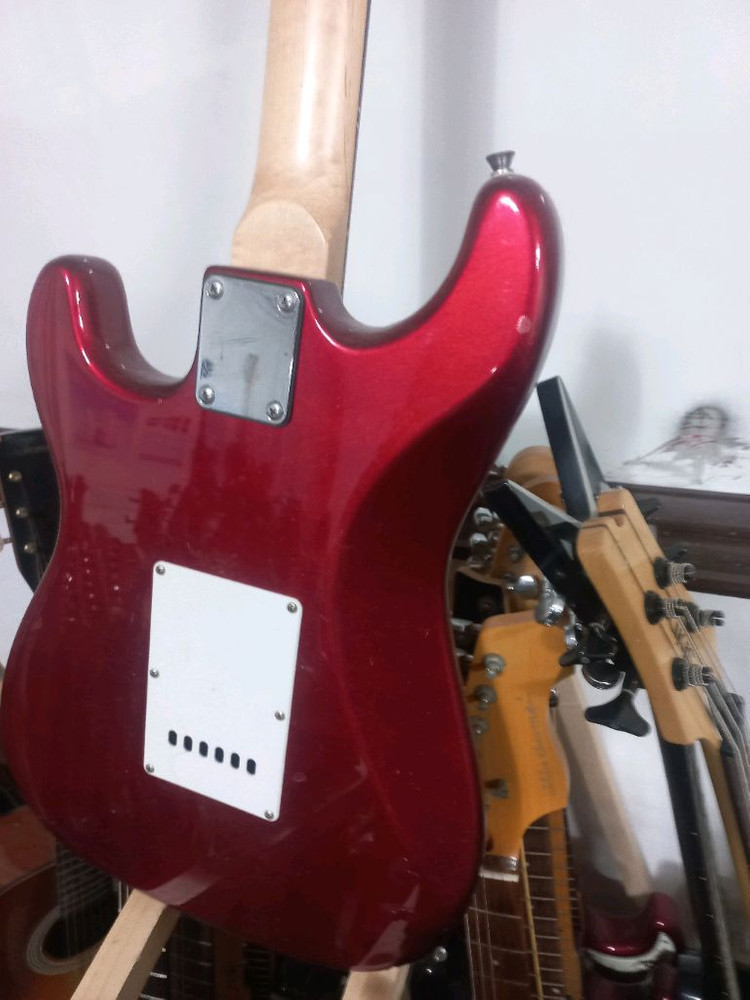 제논 일렉기타 이미지