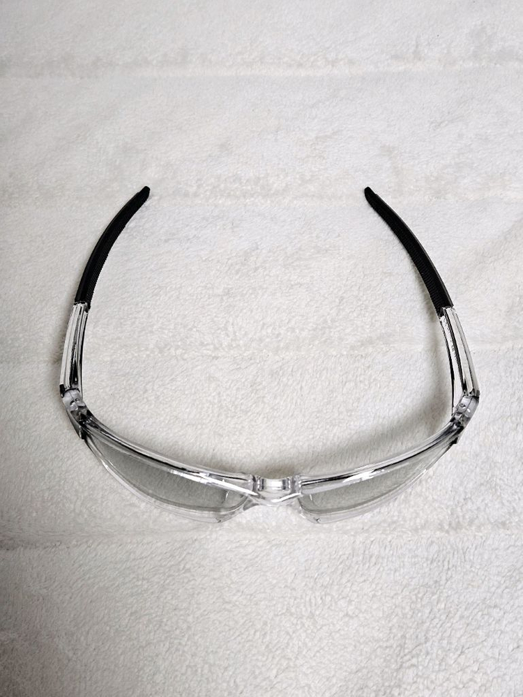 (새것) 투명 뿔태 변광렌즈 선글라스 광변색 실내&실외 착용가능 자외선차단 눈보호 스포츠 런닝고글 이미지