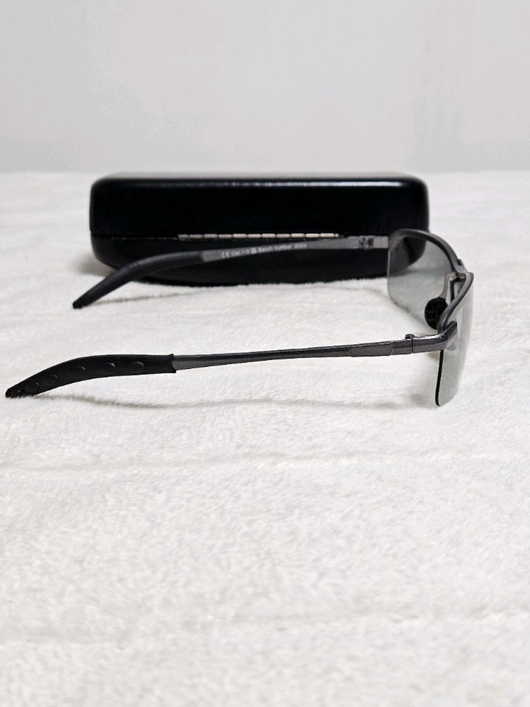 (새것) 투명 뿔태 변광렌즈 선글라스 광변색 실내&실외 착용가능 자외선차단 눈보호 스포츠 런닝고글 이미지