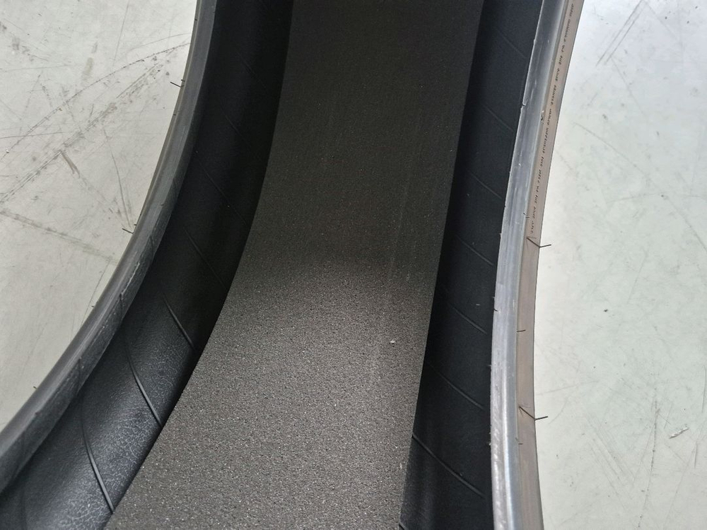 G90 245 45 20 GOE 미쉐린 1본 팝니다 이미지