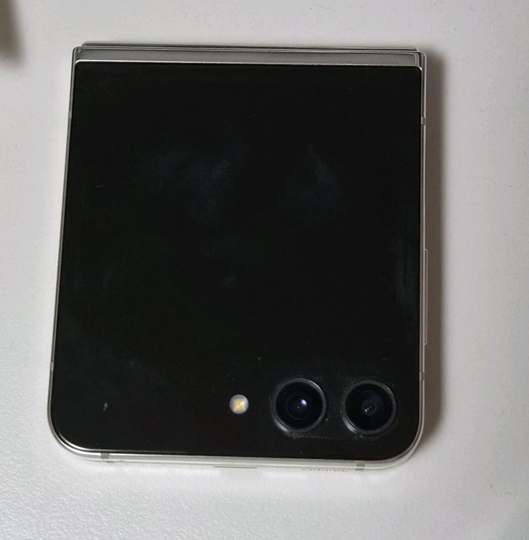 갤럭시 Z플립5 (제트플립) 512GB 부품용 이미지