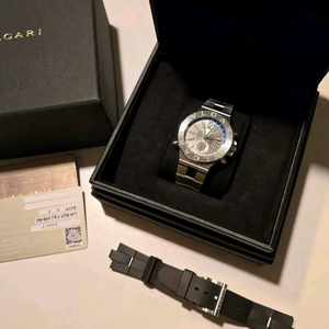 불가리 디아고노 gmt 이미지