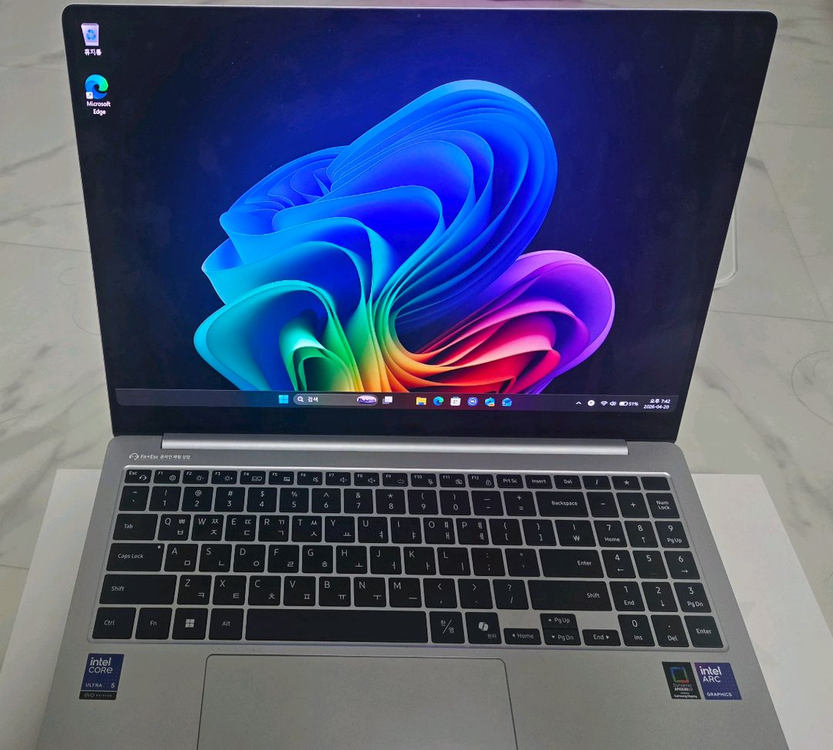 삼성 갤럭시북5 프로 노트북 이미지