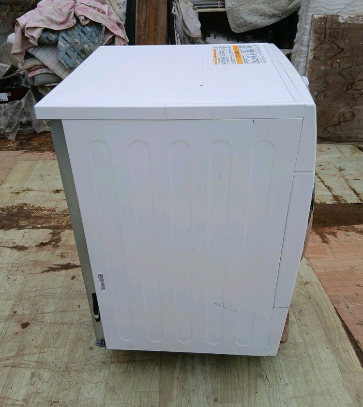 건조기 LG 의류건조기 8K 거의새거 팝니다. 가격내림 이미지