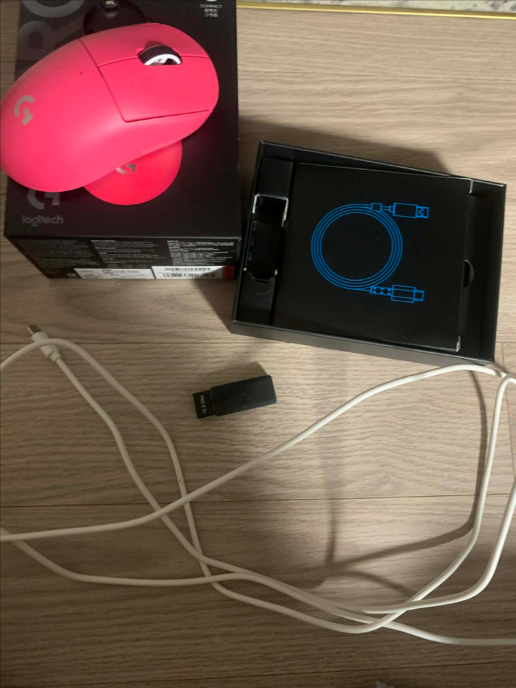 지슈라 2 2c 게이밍 무선 마우스 이미지