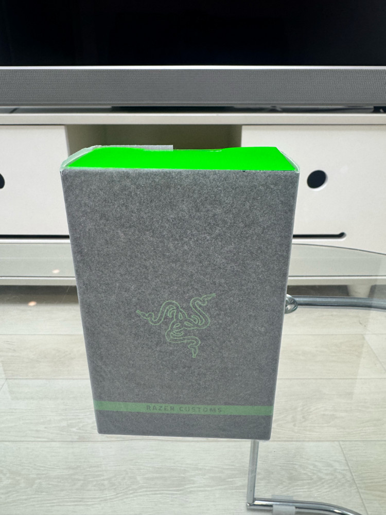 (미개봉) 레이저 오로치 V2 헬로키티 에디션 무선 게이밍 마우스 (지슈라1 동급 성능) 지슈스 이미지