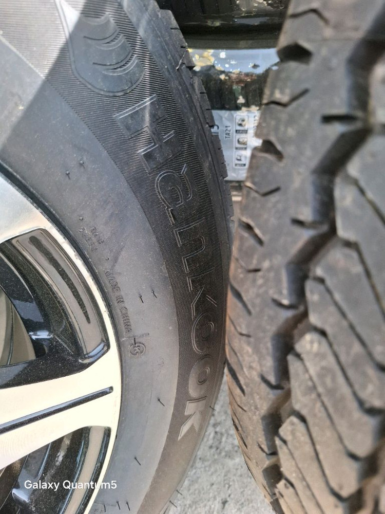 19515 195R15 한국타이어 LT 포터사륜,봉고사륜 타이어 (정품)신품 팝니다 이미지