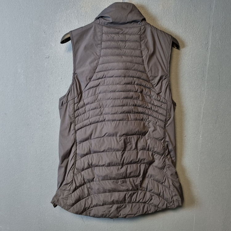 블랙야크 여성 다크그레이 패딩 조끼 90 메이커광 이미지