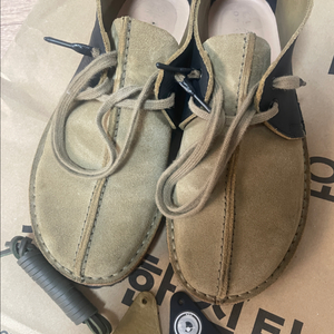 클락스 cp컴퍼니 50주년 콜라보 데저트 트랙 이미지