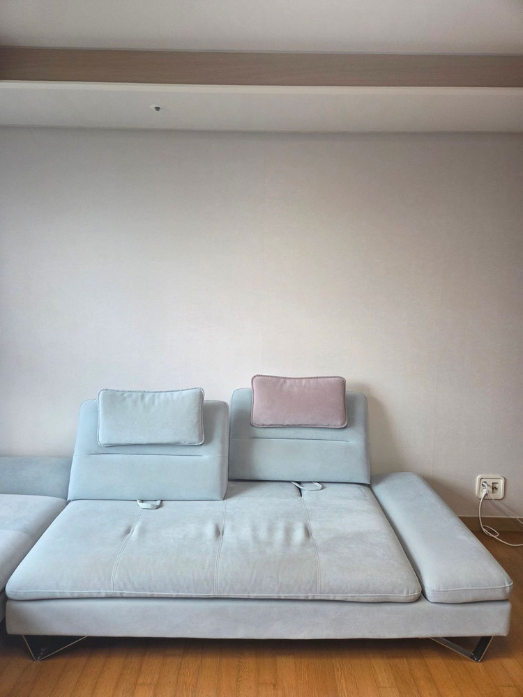 모듈형 패브릭 4인용 소파 이미지