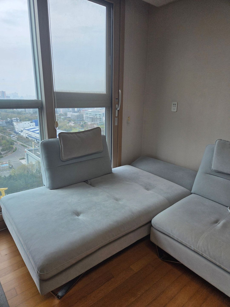 모듈형 패브릭 4인용 소파 이미지