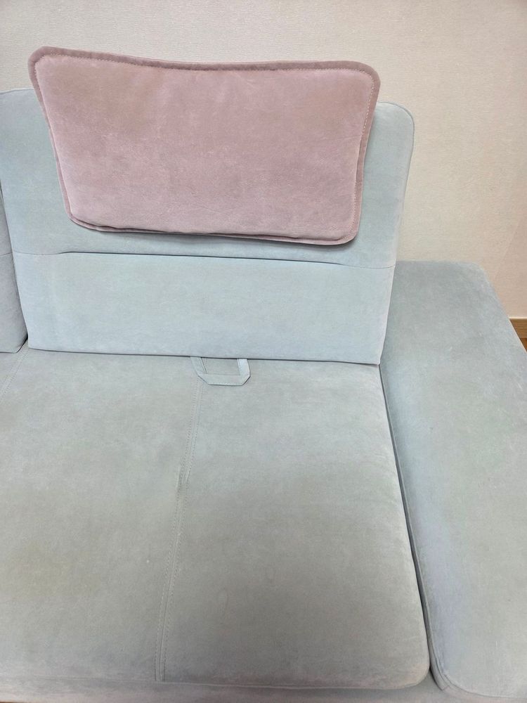 모듈형 패브릭 4인용 소파 이미지