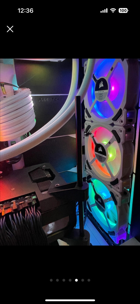 커스텀 pc 화이트 i9 고사양 조립형 게이밍 컴퓨터 이미지