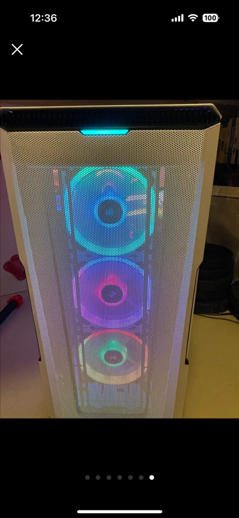 커스텀 pc 화이트 i9 고사양 조립형 게이밍 컴퓨터 이미지