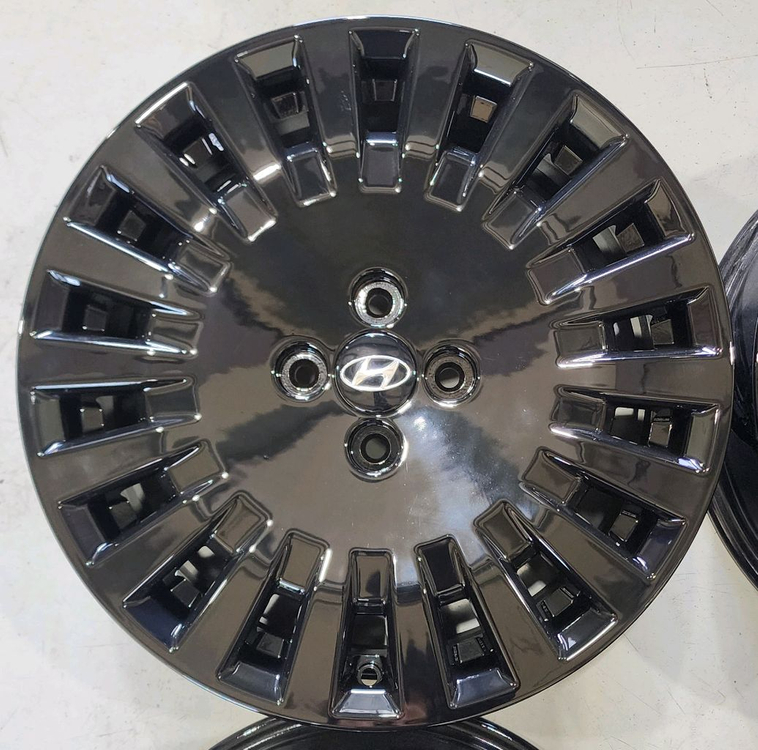 캐스퍼 17인치 휠, 엑센트 17인치 휠, 프라이드 17인치 휠 이미지