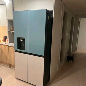 식탁세트 침대 세탁기 전자렌지 냉장고 청소기 쇼파 이미지