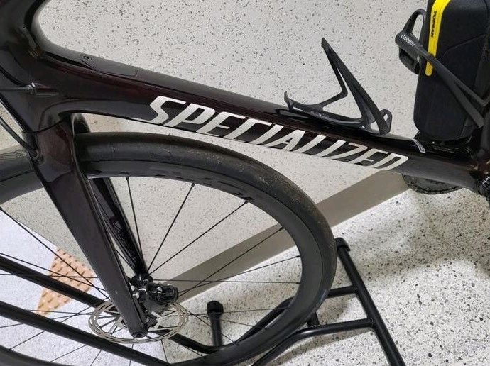 스페셜라이즈드 루베 콤프 스램 라이벌 무선 구동계 + clx 알피니스트 휠셋 이미지