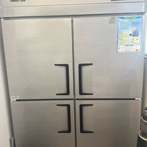 우성 4문형 업소용 냉동고 (상태 A급) 이미지