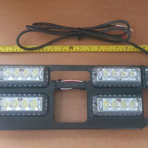 파박이 써치 LED 싸이키램프 백색 12V 24V 화물차 중장비 트랙터 팝니다 이미지