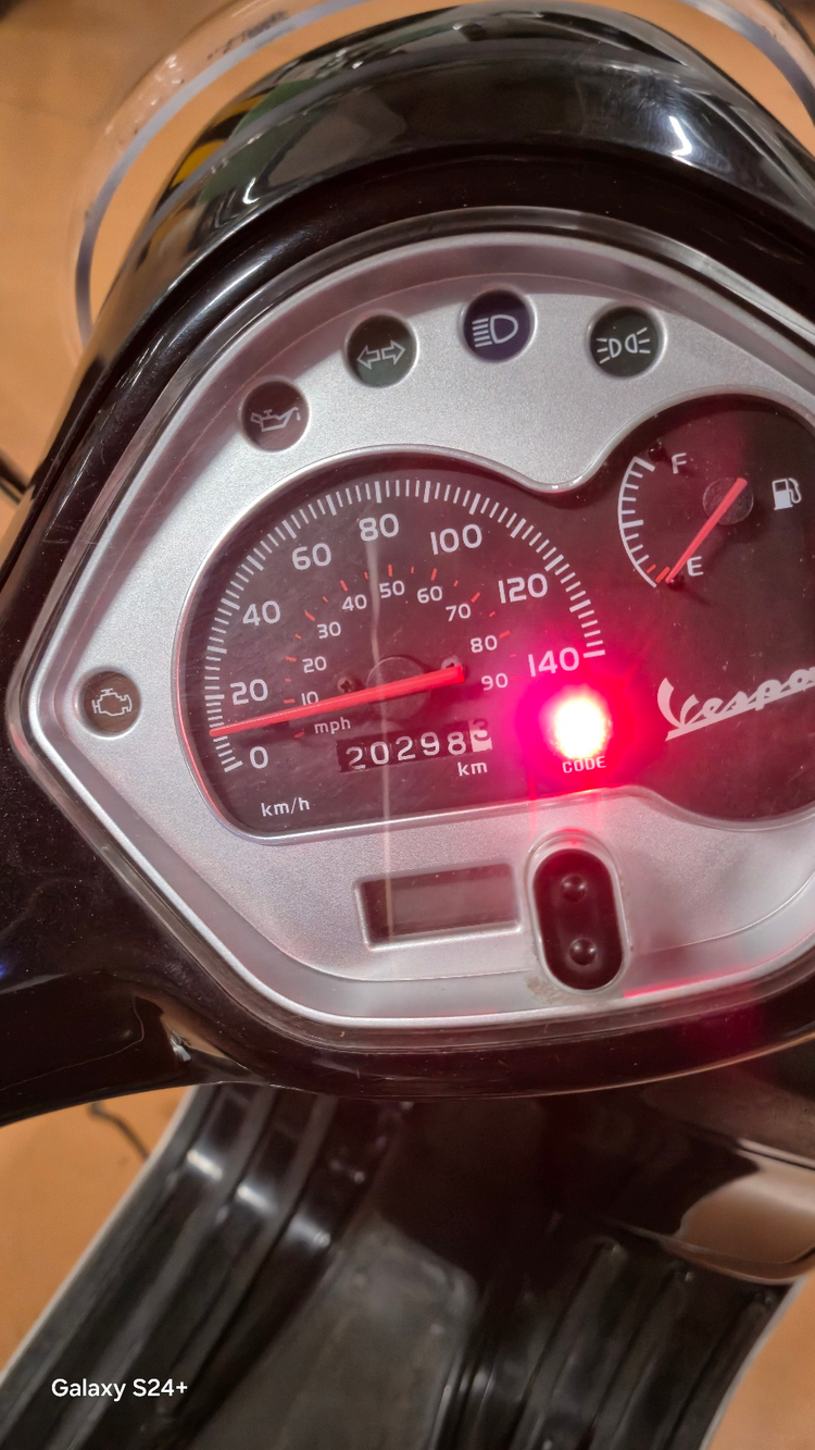 베스파 gts125 super 이미지