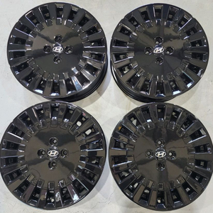 캐스퍼 17인치 휠, 엑센트 17인치 휠, 프라이드 17인치 휠 이미지