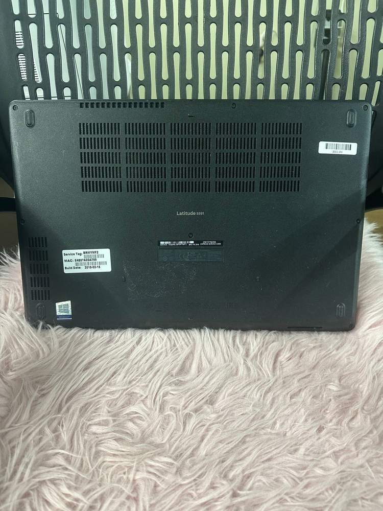 DELL i7 8세대 노트북 / 15인치 이미지