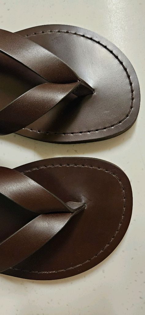 Massimo Dutti마시모두띠 가죽샌들(버건디) 이미지