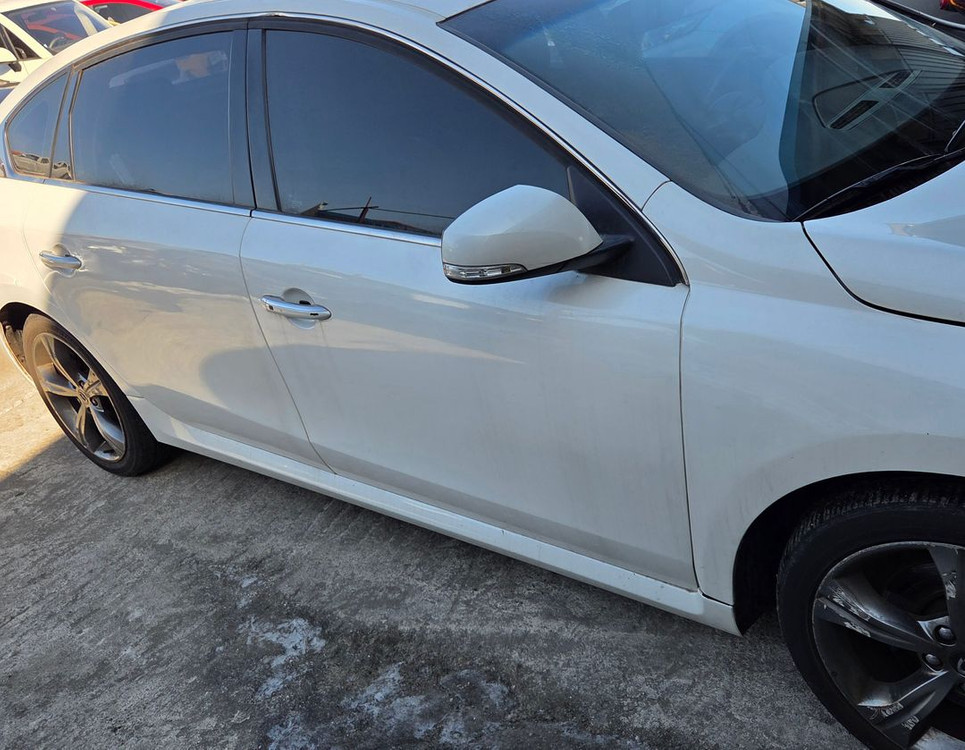 르노삼성 sm7 올뉴SM7 폐차로 부품판매 합니다 이미지