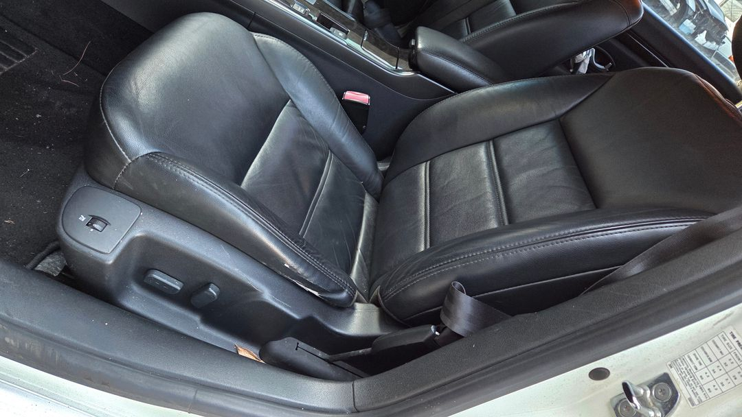 르노삼성 sm7 올뉴SM7 폐차로 부품판매 합니다 이미지