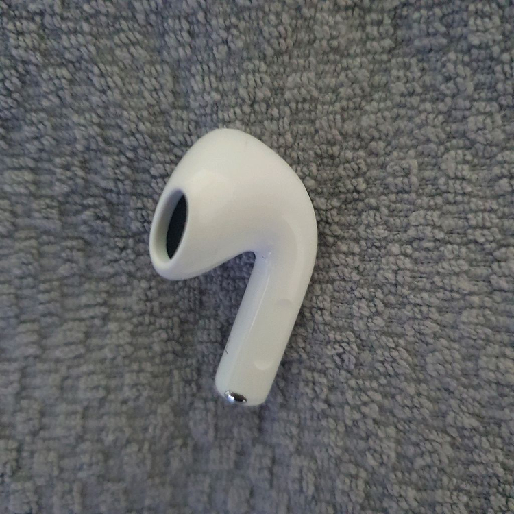 에어팟4세대 유닛 이미지