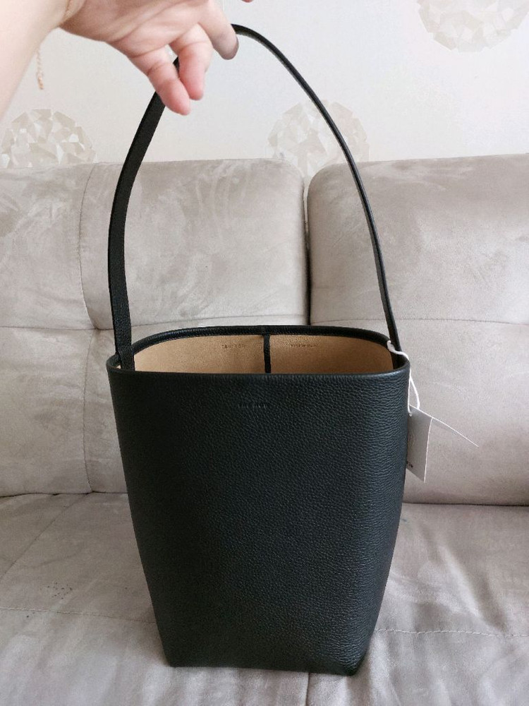 더로우 파크백 미듐 이미지