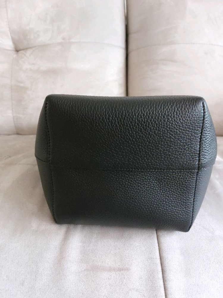 더로우 파크백 미듐 이미지