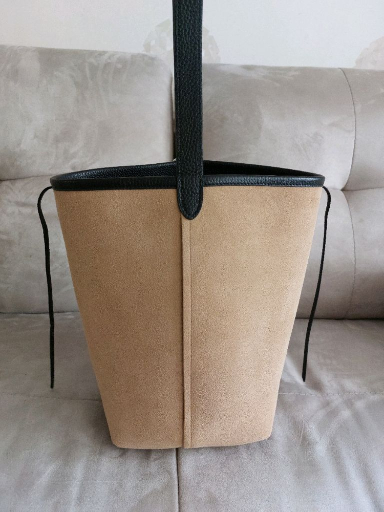 더로우 파크백 미듐 이미지