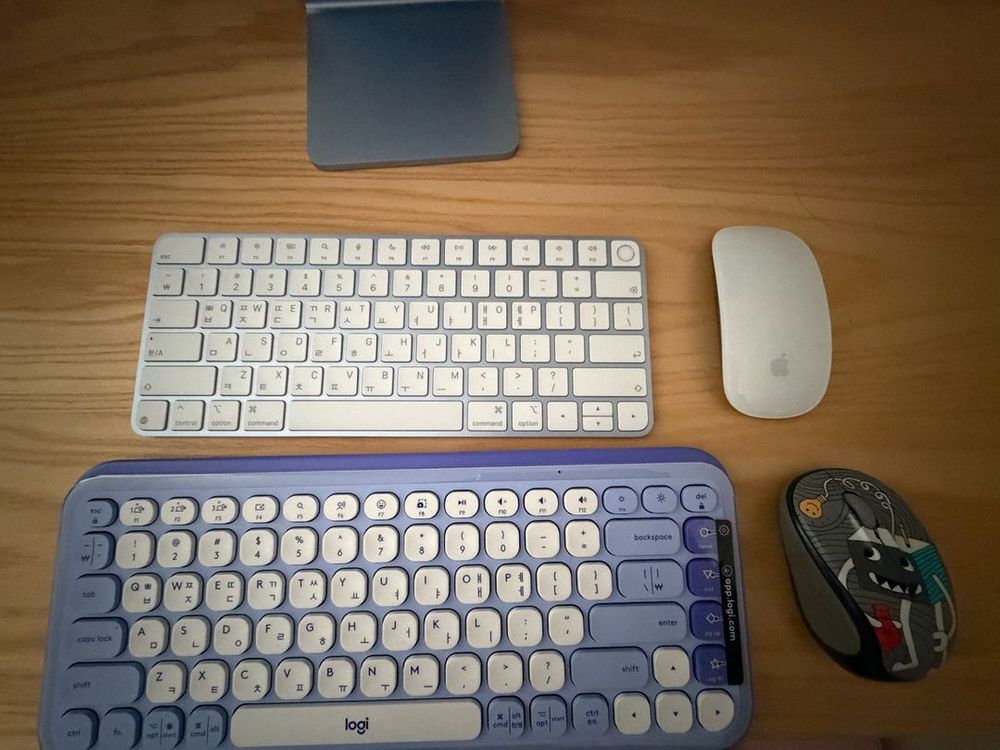 아이맥 M4 10코어 16램 256저장장치 블루 풀박스 새상품급 팔아요 이미지