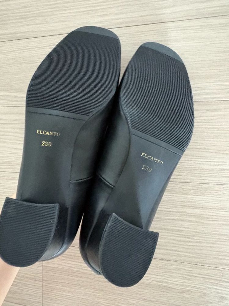 대한항공 승무원 기내화 230 이미지