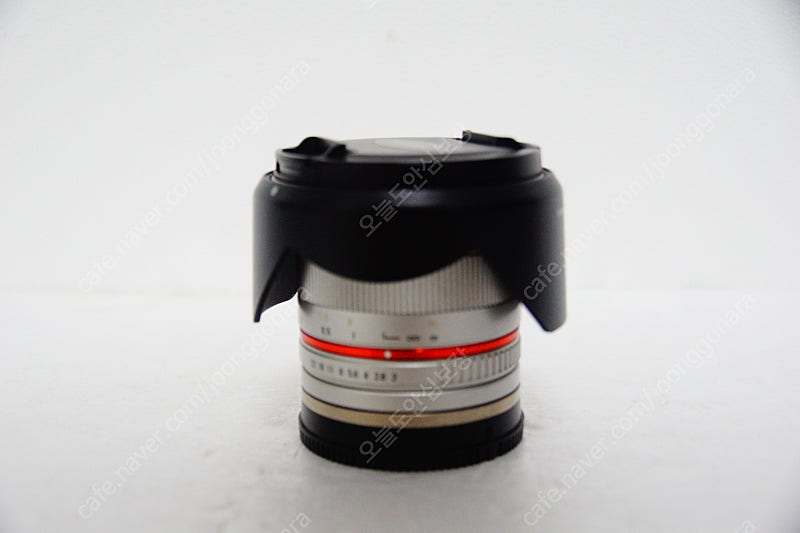 소니용 삼양 12mm f2.0 MF 실버 렌즈팝니다. 이미지