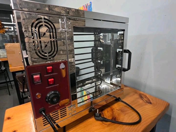 굴뚝빵 기기 전기 오븐 기기 팝니다. 풀세트 팜8구가능 이미지