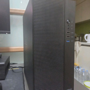 i7 6세대 게이밍 컴퓨터 본체 이미지