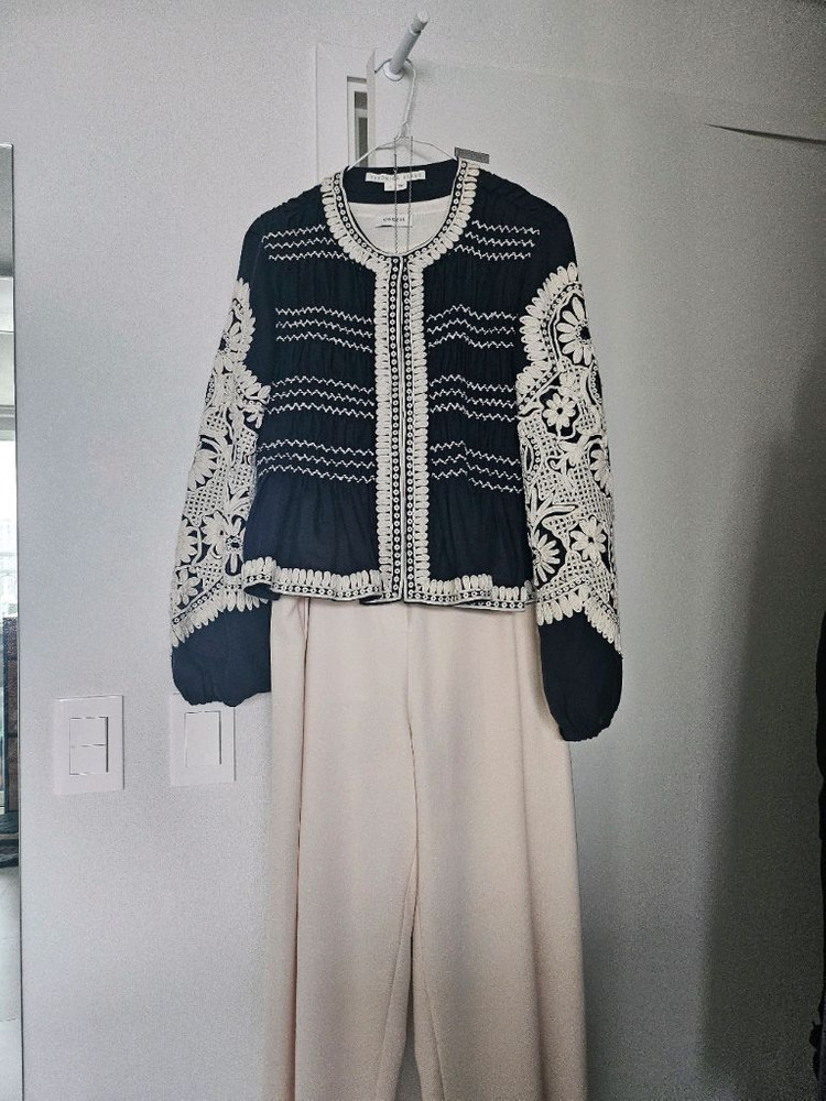 한섬 베로니카비어드 자켓 이미지