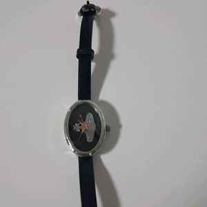 비비안웨스트우드 손목시계 이미지